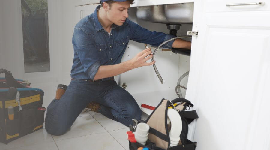 Local water heater installation in Oakfield, TN